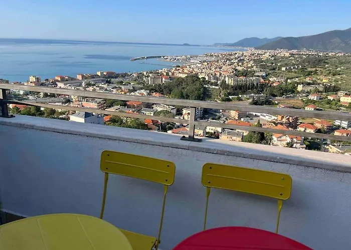 Vue Sur * Pietra Ligure